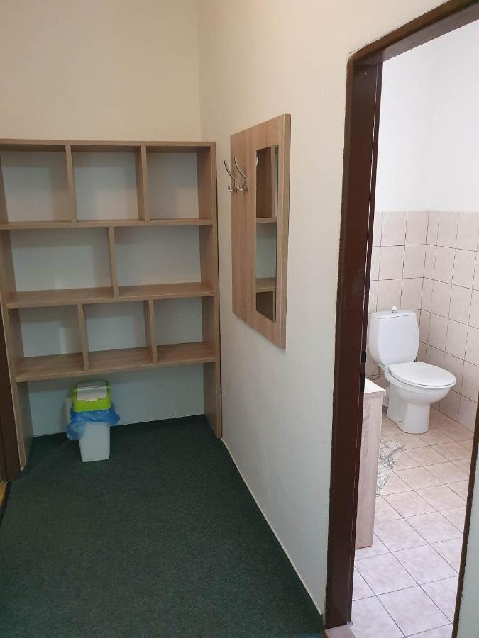 Hotel Decin Na Skrivance エクステリア 写真